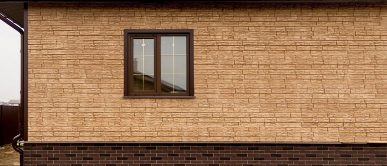 фасадные-панели-под-кирпич-для-наружной-отделки-дома