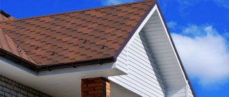 обшивка-фронтона-сайдингом
