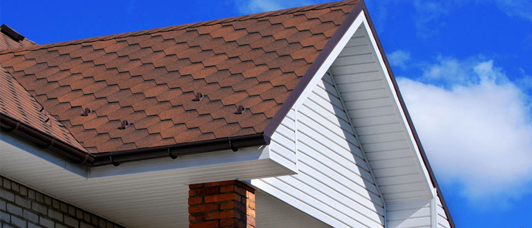 обшивка-фронтона-сайдингом