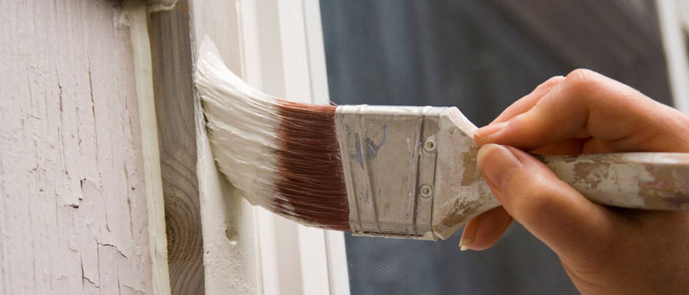 чем-покрасить-деревянные-окна-снаружи